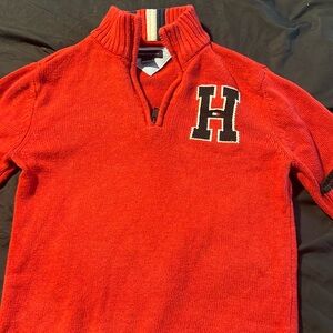 Boy’s size 7 Tommy Hilfiger sweater.